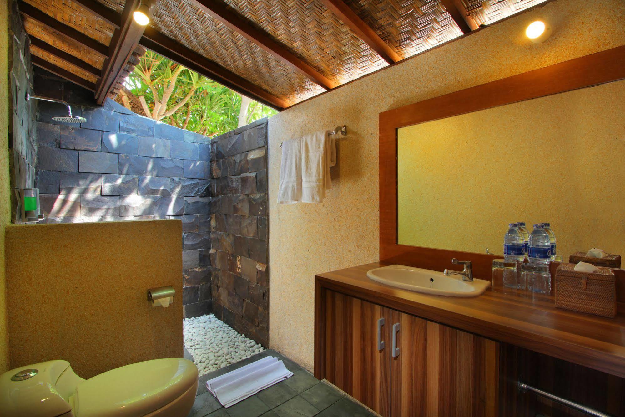 Mangrove Paradise Retreat Нуса Лембонган Екстериор снимка